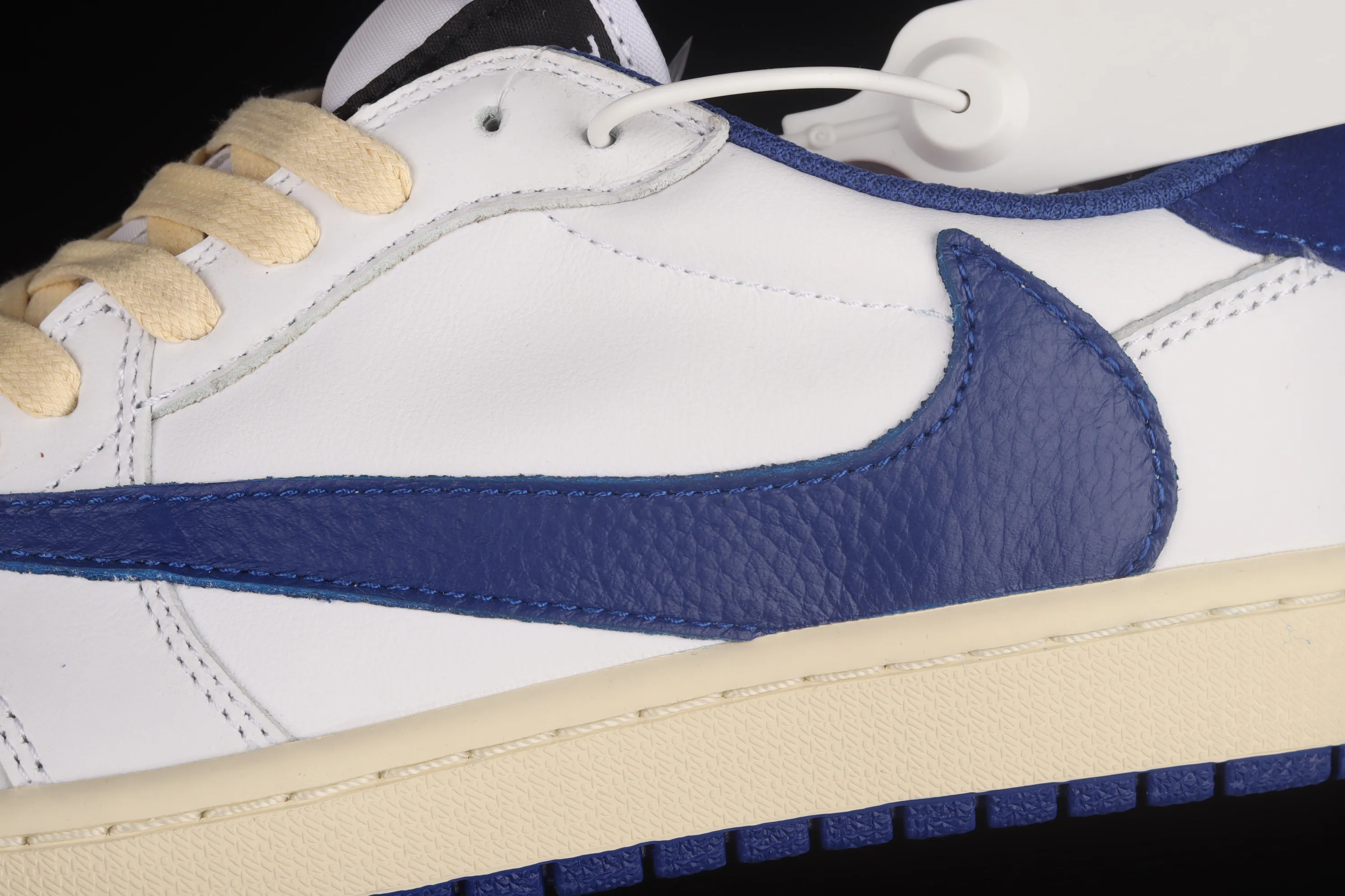 All categories Air Jordan Jordan series basketball shoes Air Jordan 1 Low Travis Scott x Air Jordan 1 Low AJ1 Joe 1 white and blue inverted low-top cultural sneakers DM9868-218